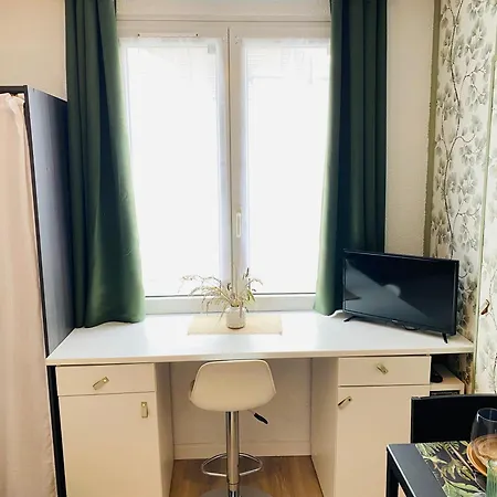 Le Venoix Apartament *