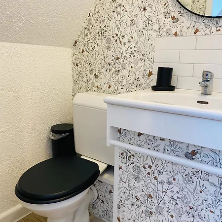 Le Venoix Apartament *